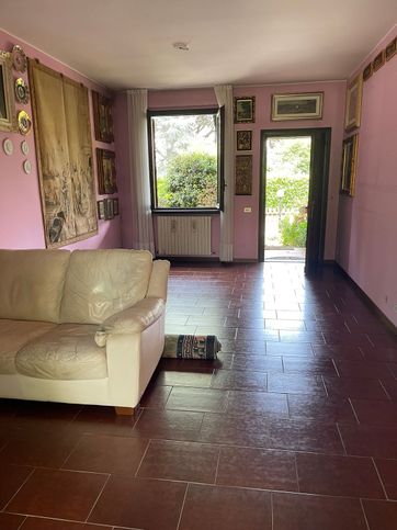 Casa indipendente in residenziale in Via Guido Miglioli 5
