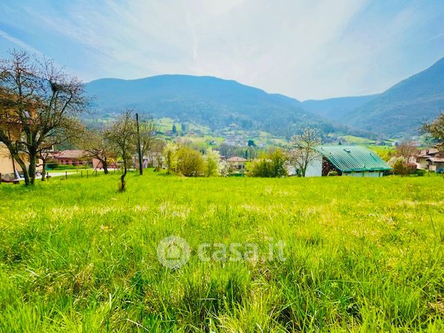 Terreno edificabile in residenziale in Via Ca' Nuova