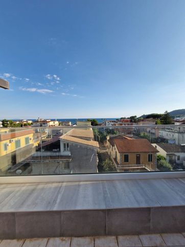 Appartamento in residenziale in Via Muraldo 16