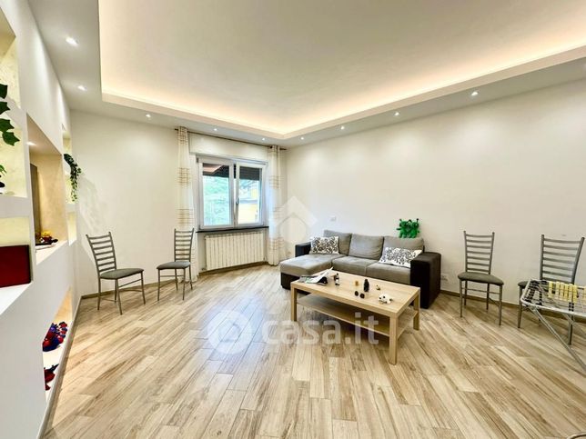 Appartamento in residenziale in Via Coronata 116