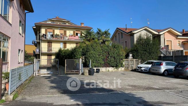 Garage/posto auto in residenziale in Don G. Minzoni 2 -10