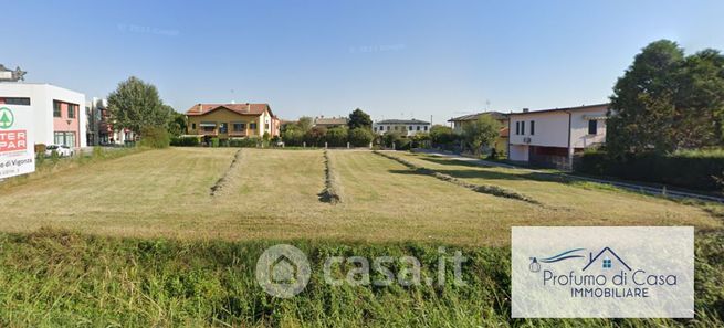 Terreno edificabile in residenziale in Via Venezia