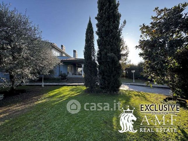 Villa in residenziale in Via Sant'Antonio