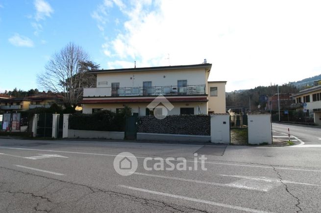 Appartamento in residenziale in Via Faentina 110 /A