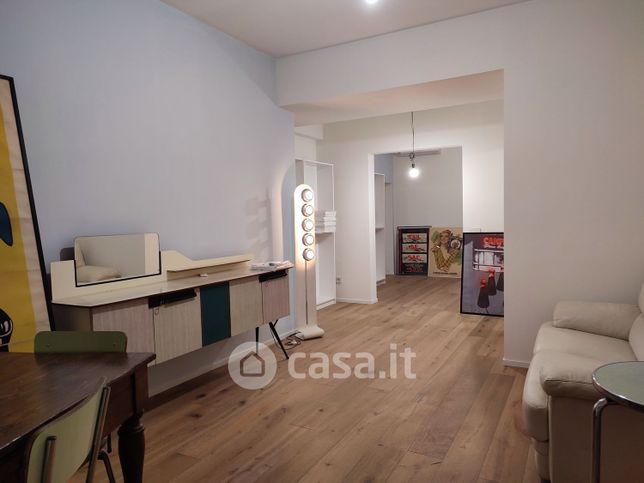 Appartamento in residenziale in Via Cosimo del Fante 13