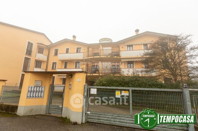 Appartamento in residenziale in Via Stefano Villa