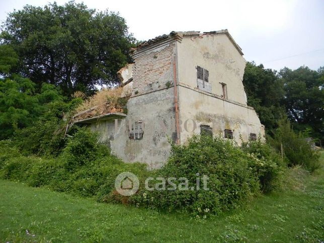 Rustico/casale in residenziale in 