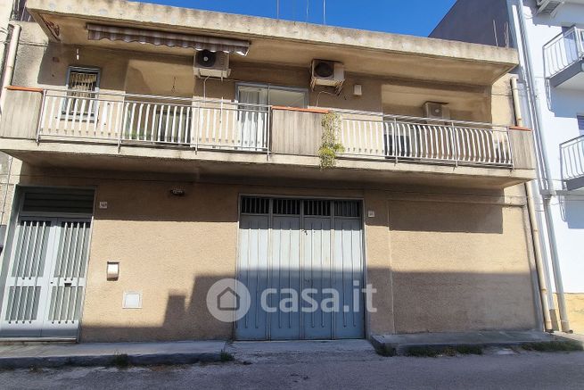 Casa indipendente in residenziale in Via Salvo D'Acquisto