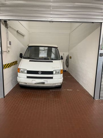 Garage/posto auto in residenziale in Via Francesco Baracca