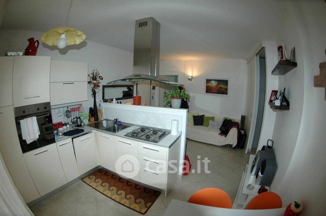 Appartamento in residenziale in Via IV Novembre