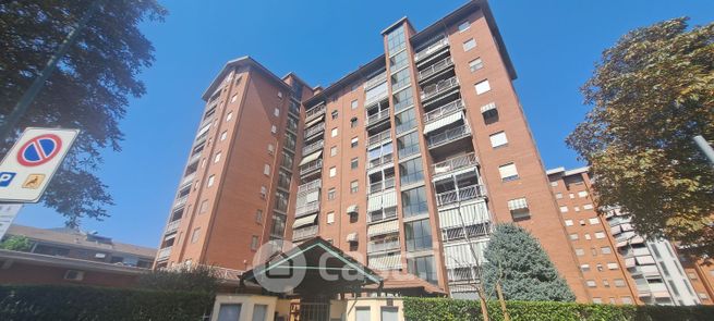 Attico/mansarda in residenziale in Via Guglielmo Marconi 11