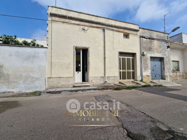 Casa indipendente in residenziale in Via Pascoli 5