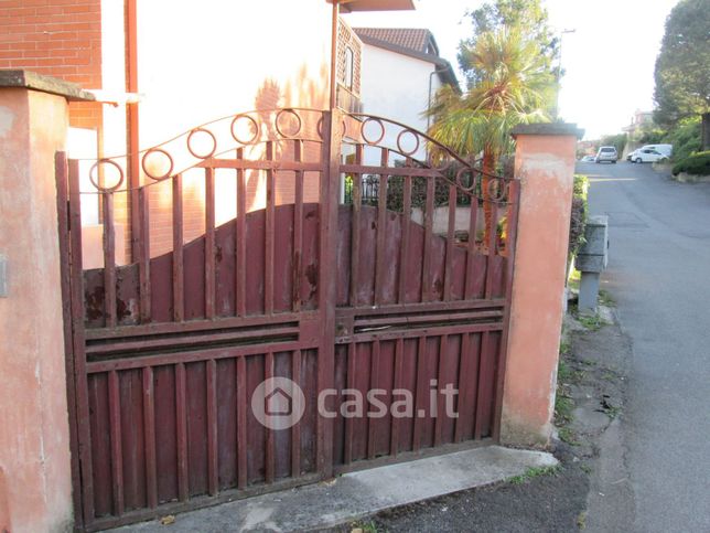 Appartamento in residenziale in Via Frati Crociferi 13