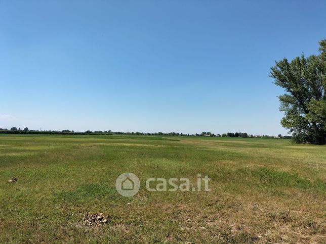 Terreno agricolo in commerciale in Via Jacopo Zannoni