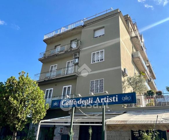 Appartamento in residenziale in Via di Tor Cervara 287