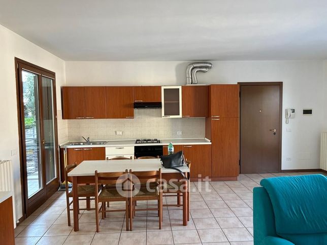 Appartamento in residenziale in Via Emanuele Nicolini 5