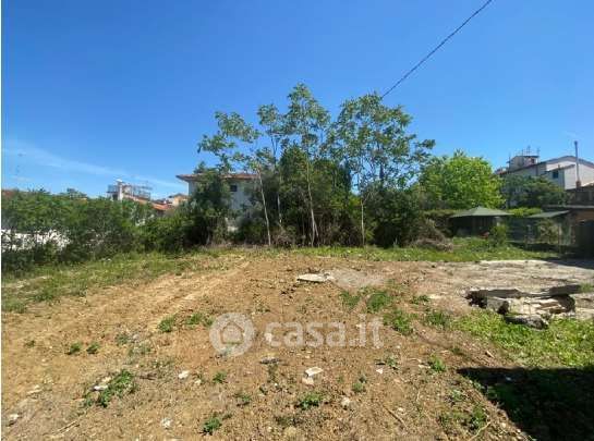 Terreno agricolo in commerciale in Via Vecchia Pisana