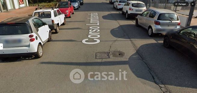 Box/posto auto in residenziale in Corso Lombardia