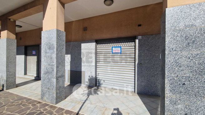 Negozio/locale commerciale in commerciale in