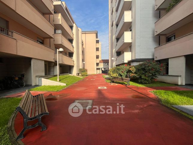 Appartamento in residenziale in Via Cesare Battisti 2