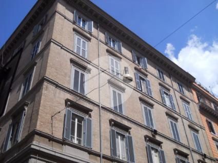 Attico/mansarda in residenziale in Via Castelfidardo