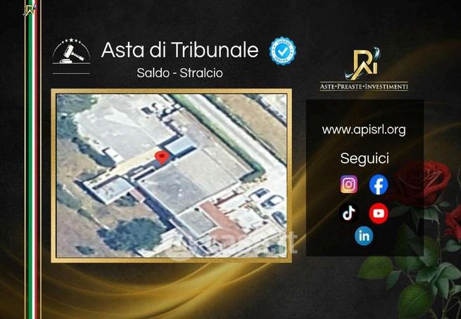 Villetta a schiera in residenziale in Strada Petrone 39