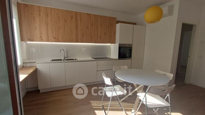 Appartamento in residenziale in Via Cappello 69