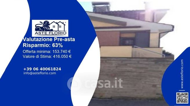 Villa in residenziale in Via Appia Sud
