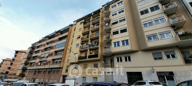 Appartamento in residenziale in Via Giovan Battista Gandino 12