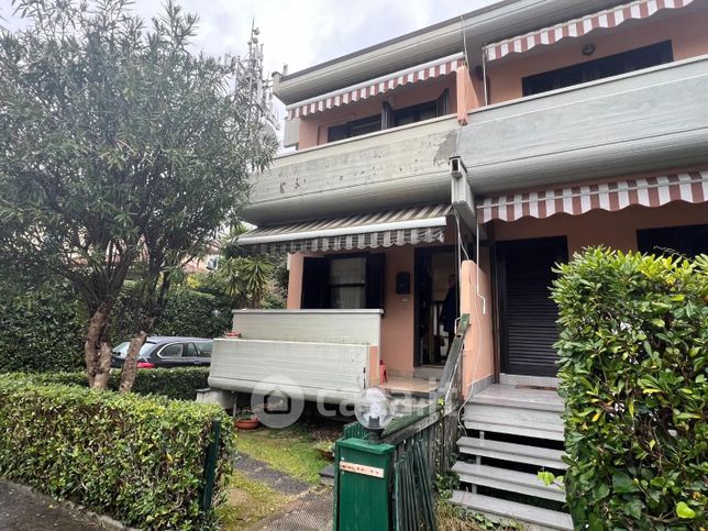 Villetta a schiera in residenziale in Via Gioacchino Rossini