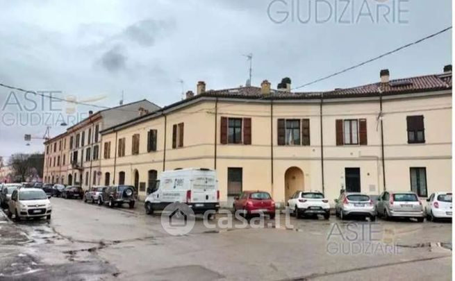Appartamento in residenziale in Via Monte Santo 17