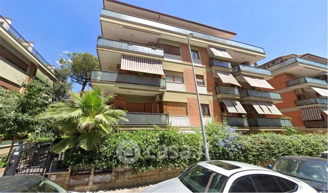 Appartamento in residenziale in Via Deruta 63