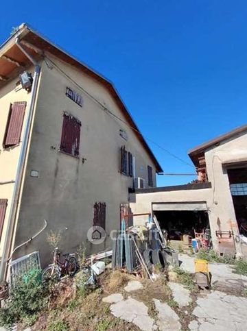 Rustico/casale in residenziale in Via Santa Liberata