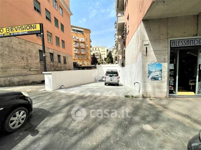 Garage/posto auto in residenziale in Circonvallazione Trionfale 133