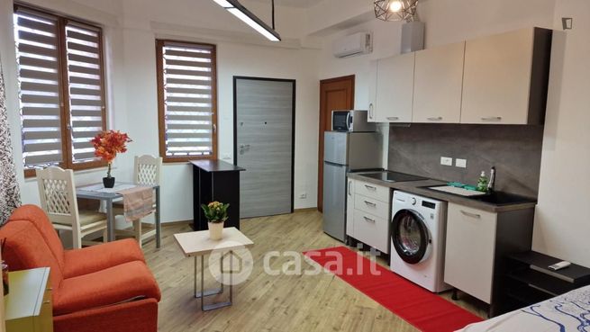 Appartamento in residenziale in Via Francesco de Pinedo