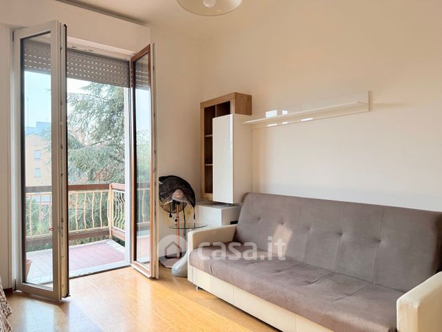 Appartamento in residenziale in Via Alessandro Maragliano 16