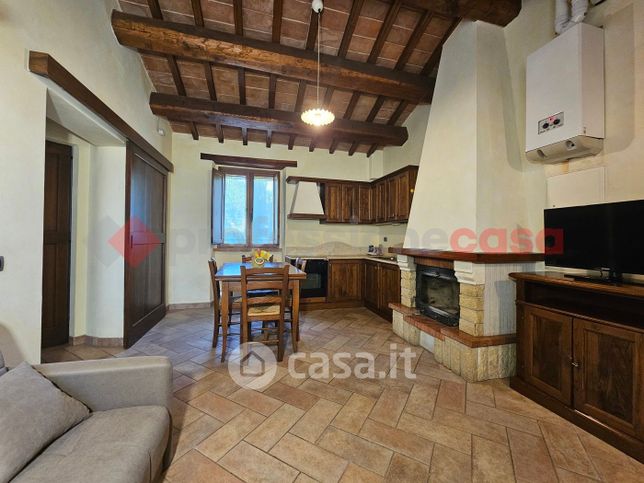 Appartamento in residenziale in Viale Trasimeno 100