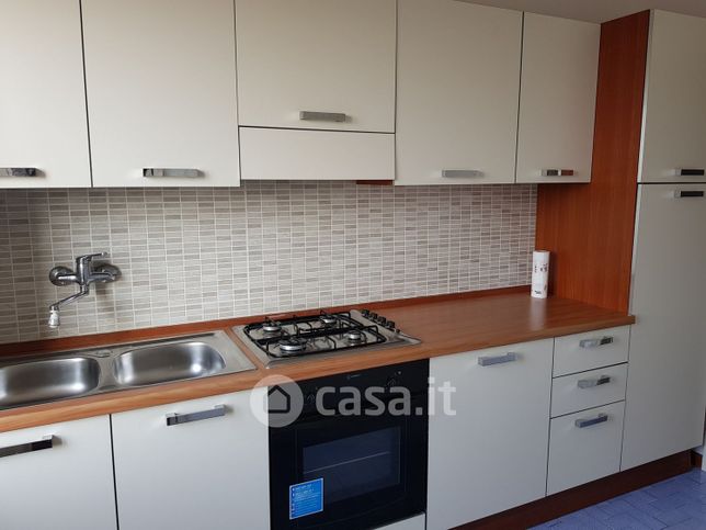 Appartamento in residenziale in Viale Duca degli Abruzzi