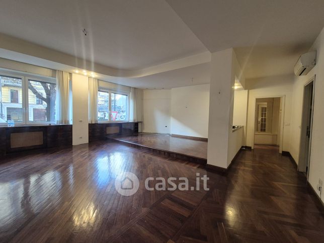 Appartamento in residenziale in Viale Gian Galeazzo