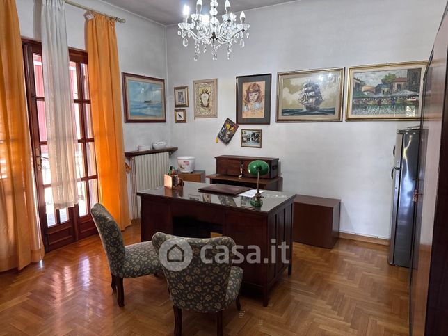 Appartamento in residenziale in Via valenzatico