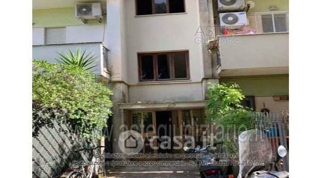 Appartamento in residenziale in Via Signorelli 10