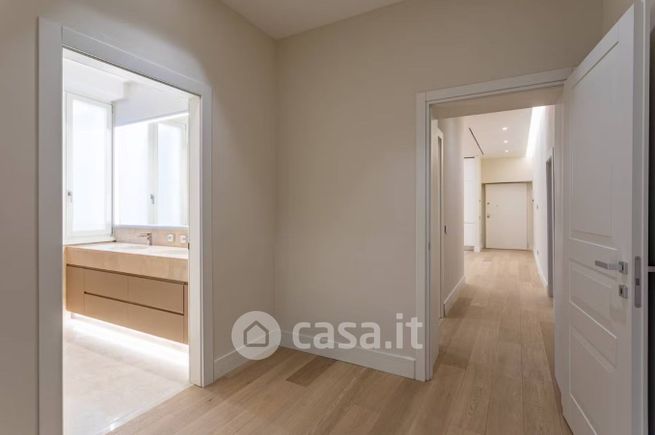 Appartamento in residenziale in Via Antonino Siligato 4