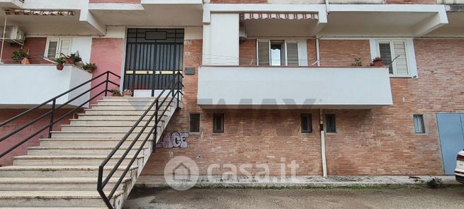 Appartamento in residenziale in Via Madonna della Via 221