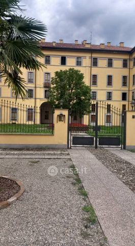 Box/posto auto in residenziale in Via Massimo d'Azeglio 1