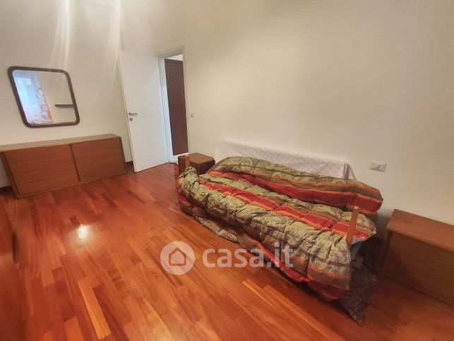 Appartamento in residenziale in Via Brunico 1