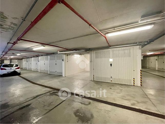 Garage/posto auto in residenziale in Corso Goffredo Mameli