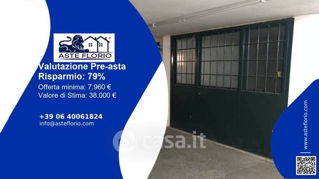 Box/posto auto in residenziale in Via Paolo VI