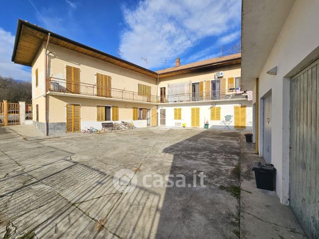 Appartamento in residenziale in Via Barone 8