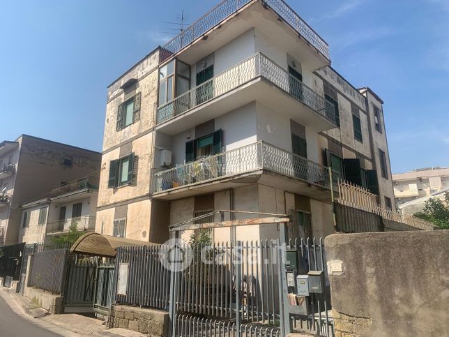 Appartamento in residenziale in Via Nenni Pietro 25