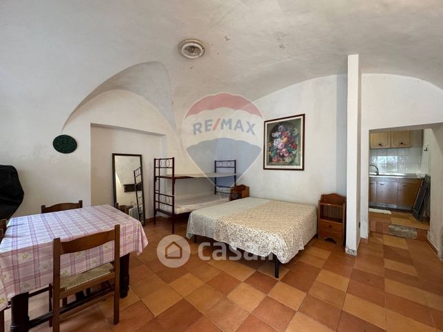 Appartamento in residenziale in Via Borgonuovo 22